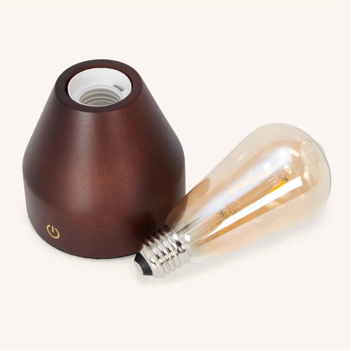 Zavi Dunkelbraune Wiederaufladbare Tischlampe | LED, Kabellos & 80 Stunden Akkulaufzeit - GUNDT HOME