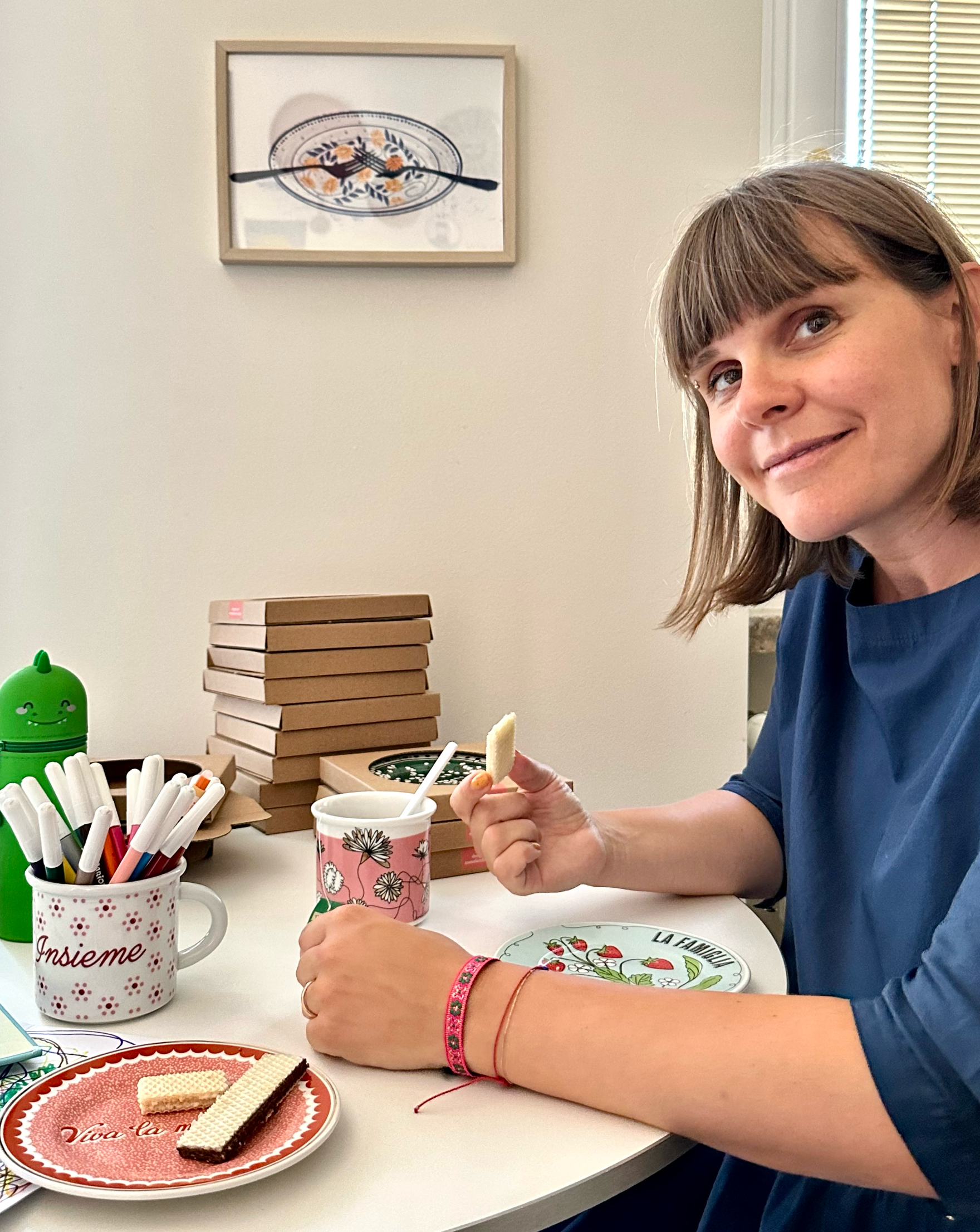 THE FAMILY – Porzellanteller mit Schrift - GUNDT HOME
