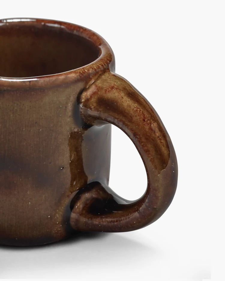 SERAX Uncharted Out of Lines Espressotasse mit Henkel Ocher - GUNDT HOME