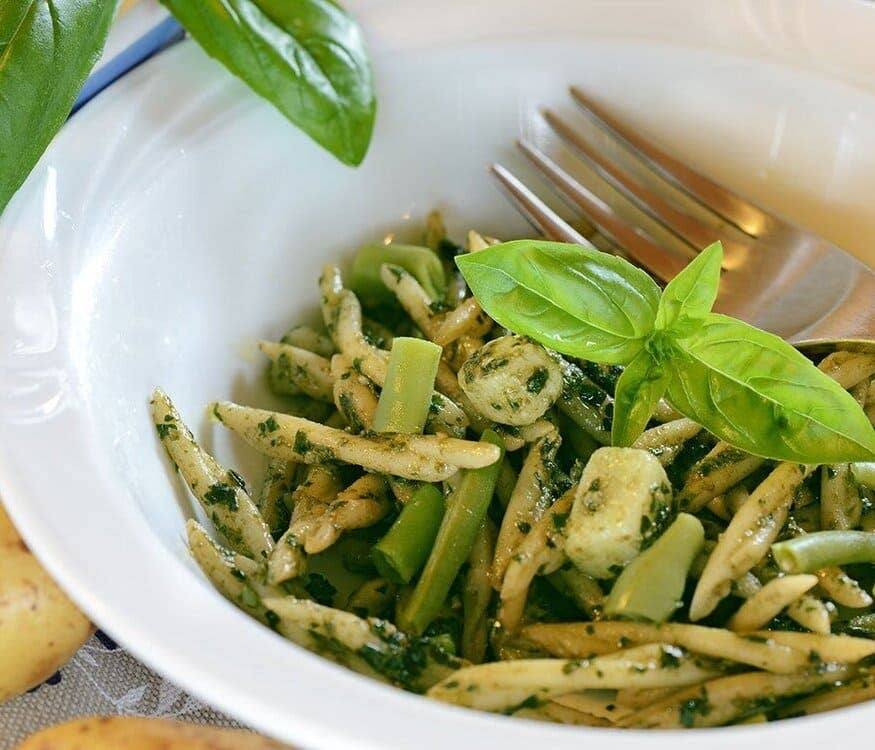 Bio-Basilikumpesto: 180g mit Knoblauch - GUNDT HOME
