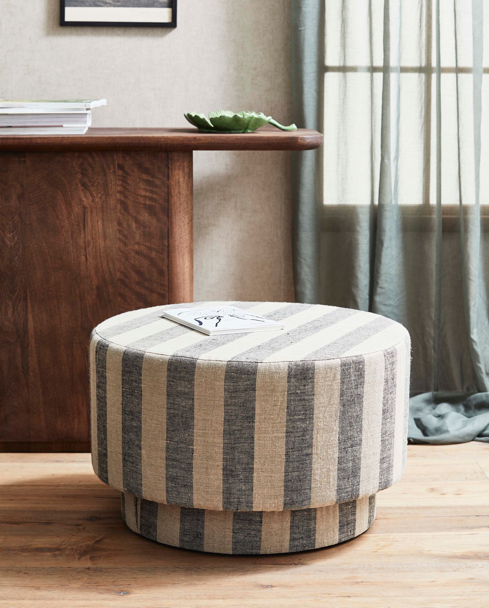 LADOGA pouf - stripe version