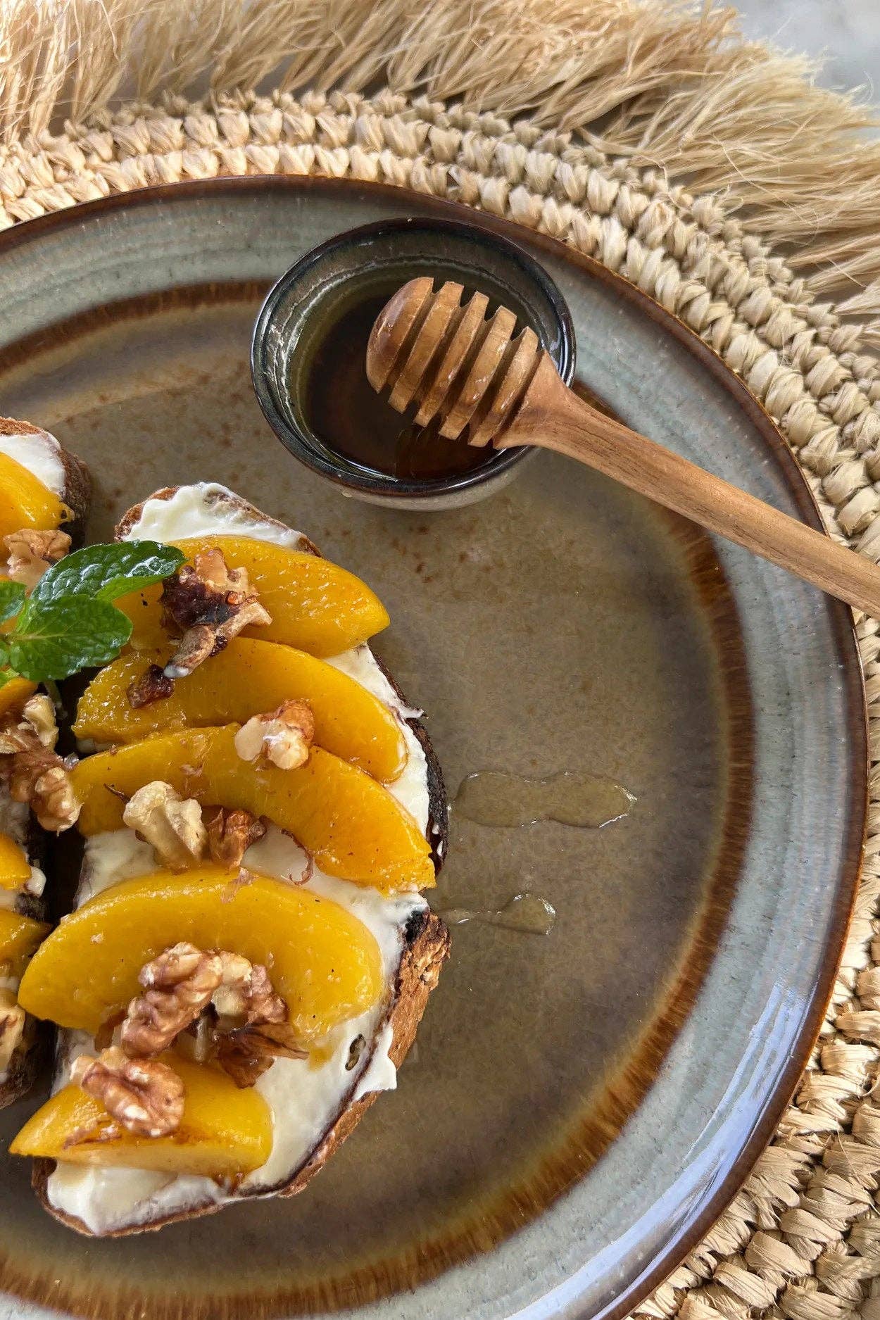 Der Honigroller aus Teakholz-Wurzel - GUNDT HOME