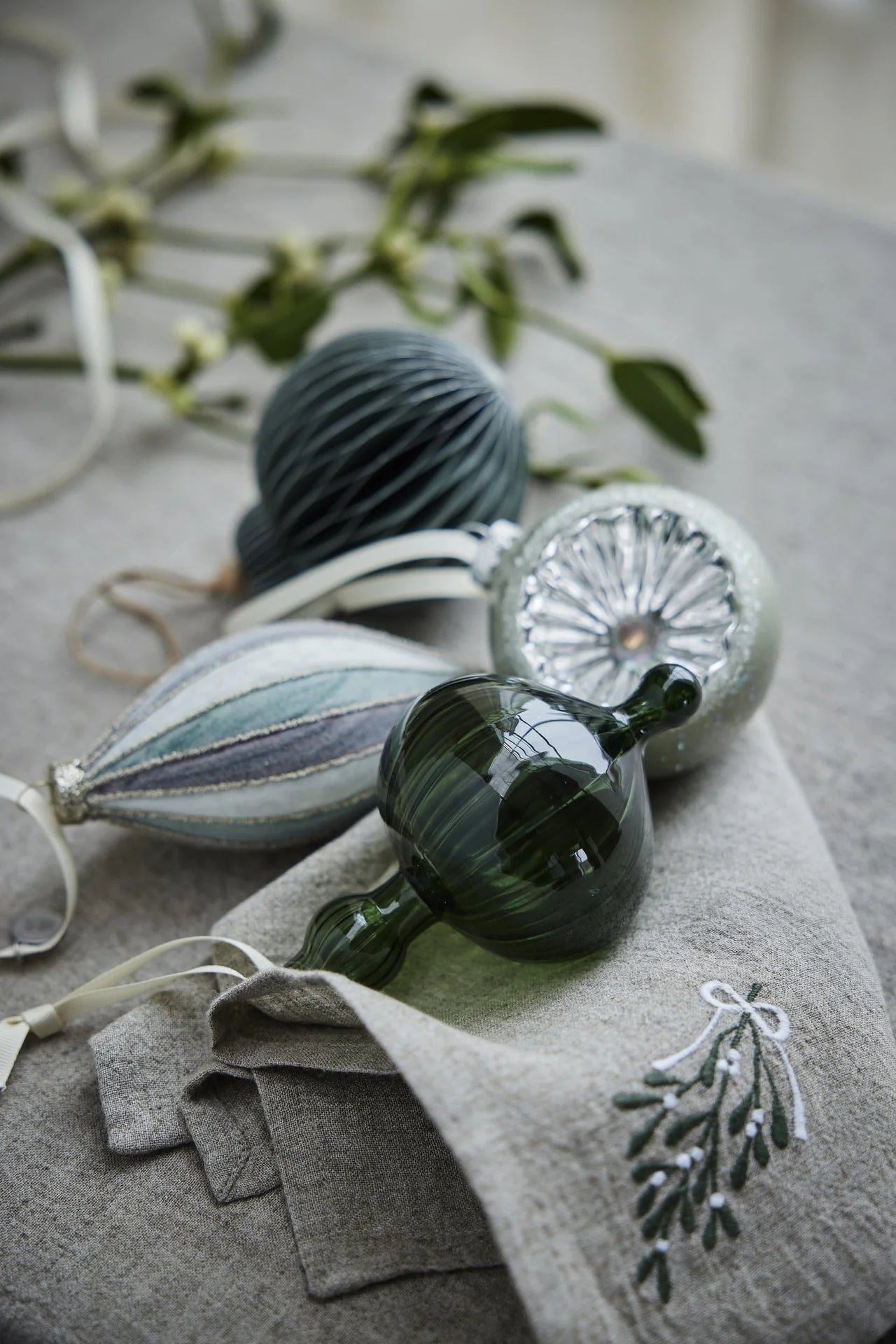 Paline Ornament aus Papier - Grün - GUNDT HOME