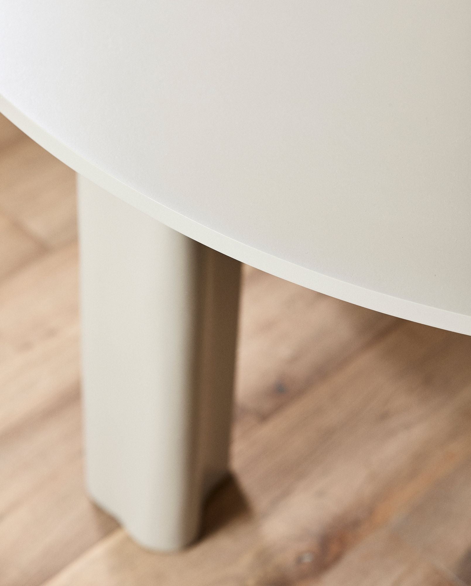 ENVO dining table - beige