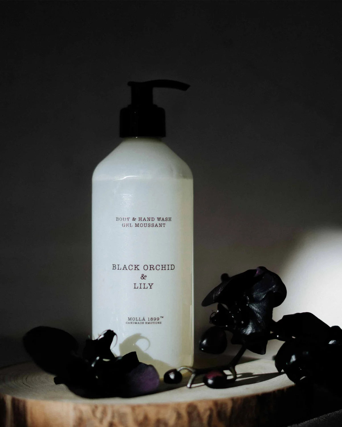 Black Orchid & Lily Duschgel und Handseife